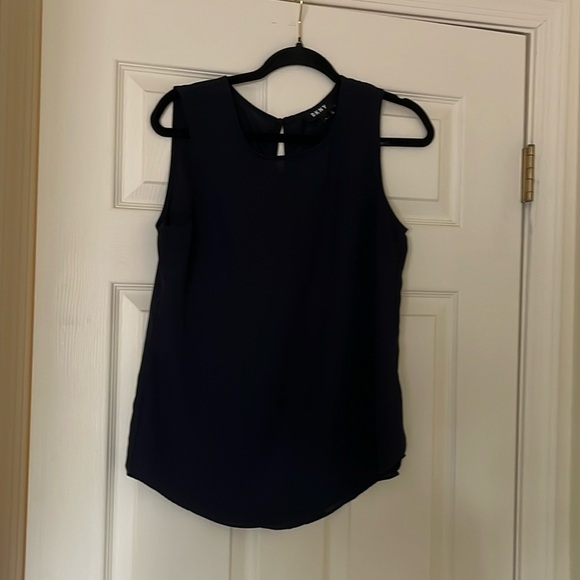 Dkny Tops - Dkny shirt